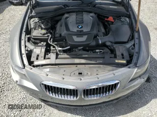 2007 BMW 6 Series 650i z VIN WBAEK13577CN81886, wystawiony jako Copart lot #51362585 z przebiegiem 110 174 mil mil oraz Czysty tytuł • Clean title. Historia ofert i sprzedaży dostępna na DreamBid. Obrazek 11.