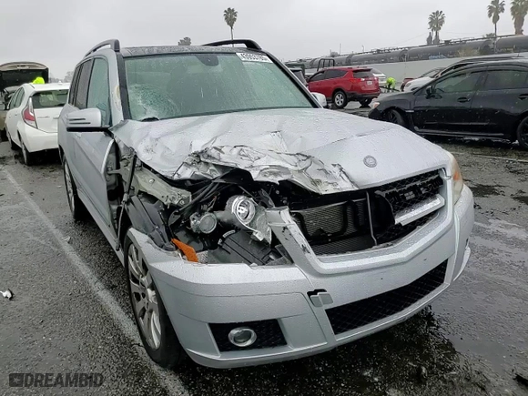 2011 Mercedes-Benz GLK-Class GLK 350 with VIN WDCGG5GB8BF701345, listed as a Copart auction lot 43953785 with 57,556 mi miles and Salvage Title. Bid and sale history available at carsss.com. Image 12.