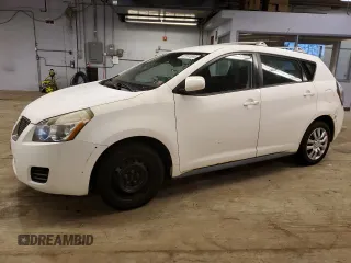 2009 Pontiac Vibe with VIN 5Y2SM67019Z409879, listed as a Copart auction lot 82297084 with 171,286 mi miles and Clean Title. Bid and sale history available at carsss.com. Image 1.