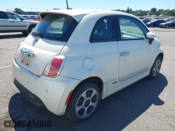 2014 FIAT 500e z VIN 3C3CFFGE3ET291138, wystawiony jako IAAI lot #42712724 z przebiegiem 86 000 mil mil oraz . Historia ofert i sprzedaży dostępna na DreamBid. Obrazek 4.