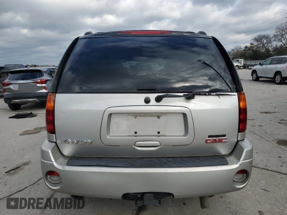 2005 GMC Envoy SLT with VIN 1GKDS13S252147208, listed as a Copart auction lot 81227194 with 247,760 mi miles and Salvage Title. Bid and sale history available at carsss.com. Image 6.