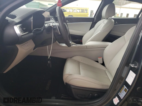 2023 Genesis G70 2.0T with VIN KMTG34TA3PU128948, listed as a Copart auction lot 43289344 with 13,153 mi miles and Clean Title. Bid and sale history available at DreamBid. Image 7.