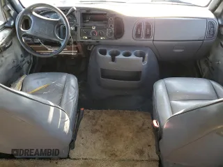 2000 Dodge Cargo z VIN 2B7HB11X9YK116287, wystawiony jako Copart lot #52851085 z przebiegiem 153 905 mil mil oraz Szkody całkowita. Historia ofert i sprzedaży dostępna na DreamBid. Obrazek 8.