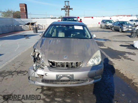 2004 Lexus ES 350 with VIN JTHBA30G345049091, listed as a IAAI auction lot 41819423 with Not provided miles and . Bid and sale history available at DreamBid. Image 11.