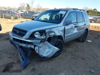 2004 Honda Pilot EX with VIN 2HKYF185X4H503079, listed as a IAAI auction lot 41245583 with 1 mi miles. Bid and sale history available at carsss.com. Image 2.