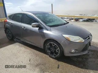 2014 Ford Focus SE with VIN 1FADP3K27EL123755, listed as a Copart auction lot 46422215 with 186,183 mi miles and Salvage Title. Bid and sale history available at carsss.com. Image 4.