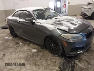 2014 BMW 2 Series M235i with VIN WBA1J7C56EVW84321, listed as a IAAI auction lot 41341382 with 158,444 mi miles and . Bid and sale history available at carsss.com. Image 1.