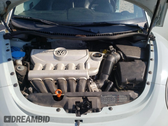2010 Volkswagen Beetle with VIN 3VWRG3AG0AM027565, listed as a Copart auction lot 61908315 with 74,858 mi miles and Salvage title. Bid and sale history available at DreamBid. Image 11.