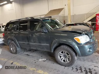 2006 Toyota Sequoia SR5 with VIN 5TDBT44A16S262643, listed as a IAAI auction lot 41658275 with 403,034 mi miles and . Bid and sale history available at DreamBid. Image 14.