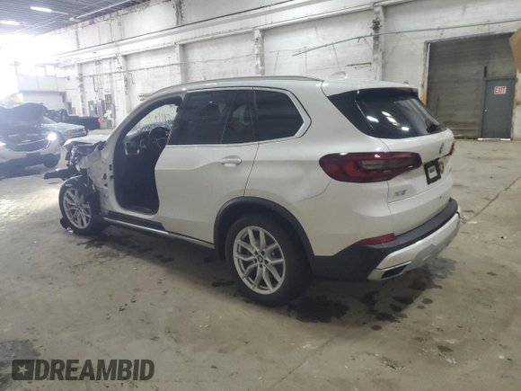 2022 BMW X5 xDrive45e with VIN 5UXTA6C02N9L87936, listed as a Copart auction lot 52728515 with 22,228 mi miles and Salvage Title. Bid and sale history available at carsss.com. Image 2.