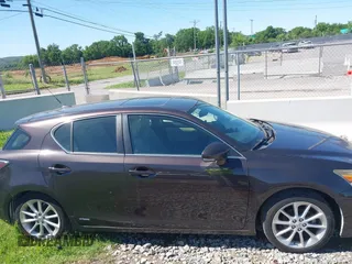 2012 Lexus CT 200h z VIN JTHKD5BH1C2120958, wystawiony jako IAAI lot #42314019 z przebiegiem 142 067 mil mil oraz . Historia ofert i sprzedaży dostępna na DreamBid. Obrazek 13.