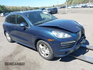 2012 Porsche Cayenne S с VIN WP1AB2A27CLA49899, выставлен на аукционе IAAI как лот 42081215 с пробегом 147 920 миль миль и . История ставок и продаж доступна на DreamBid. Изображение 1.