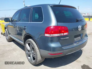 2006 Volkswagen Touareg 3.2L V6 with VIN WVGZG77L96D028601, listed as a IAAI auction lot 42170973 with 155,142 mi miles and . Bid and sale history available at DreamBid. Image 3.