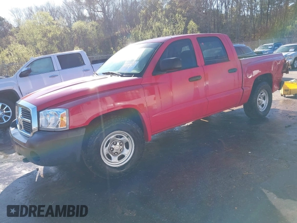 2007 Dodge Dakota ST with VIN 1D3HW28P47S208905, listed as a IAAI auction lot 41807515 with 173,934 mi miles and . Bid and sale history available at carsss.com. Image 2.