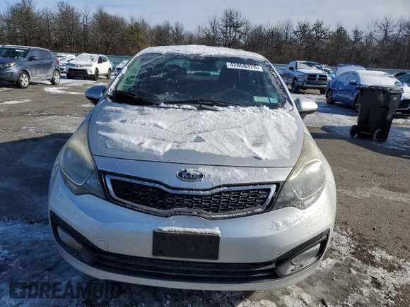 2012 Kia Rio EX z VIN KNADN4A38C6074235, wystawiony jako Copart lot #42050375 z przebiegiem 100 138 mil mil oraz Czysty tytuł • Clean title. Historia ofert i sprzedaży dostępna na DreamBid. Obrazek 5.