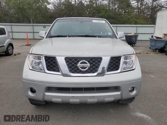 2005 Nissan Pathfinder LE with VIN 5N1AR18WX5C741945, listed as a Copart auction lot 71729874 with 130,975 mi miles and Salvage Title. Bid and sale history available at carsss.com. Image 5.
