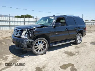 2006 Cadillac Escalade z VIN 1GYEK63N66R102086, wystawiony jako Copart lot #64699555 z przebiegiem 193 724 mil mil oraz Szkoda całkowita • Salvage title. Historia ofert i sprzedaży dostępna na DreamBid. Obrazek 1.