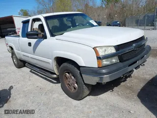 2003 Chevrolet Silverado 1500 LS with VIN 2GCEK19T231132902, listed as a IAAI auction lot 41680626 with 449,643 mi miles. Bid and sale history available at carsss.com. Image 1.