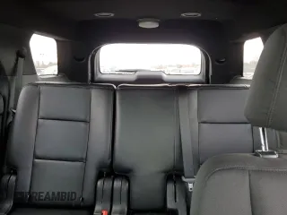 2017 Ford Police Interceptor Utility z VIN 1FM5K8AR4HGC34636, wystawiony jako Copart lot #50715995 z przebiegiem 68 550 mil mil oraz Szkoda całkowita • Salvage title. Historia ofert i sprzedaży dostępna na DreamBid. Obrazek 10.