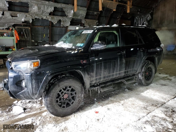 2023 Toyota 4Runner SR5 Premium with VIN JTENU5JR9P6125599, listed as a Copart auction lot 44004715 with 24,779 mi miles and Salvage Title. Bid and sale history available at carsss.com. Image 1.