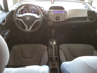 2012 Honda Fit с VIN JHMGE8H3XCC024885, выставлен на аукционе Copart как лот 61487195 с пробегом 122 589 миль миль и Списание • Salvage title. История ставок и продаж доступна на DreamBid. Изображение 8.