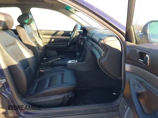 1998 Audi A4 с VIN WAUCB28D4WA204939, выставлен на аукционе IAAI как лот 41409756 с пробегом 202 037 миль миль и . История ставок и продаж доступна на DreamBid. Изображение 5.