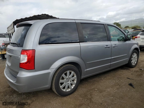 2016 Chrysler Town & Country Touring with VIN 2C4RC1BG0GR186069, listed as a Copart auction lot 51014165 with 126,206 mi miles and Clean Title. Bid and sale history available at carsss.com. Image 3.