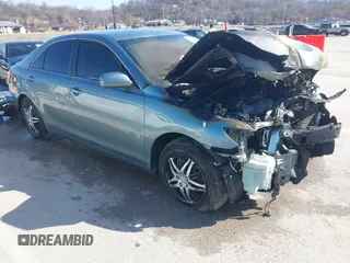 2011 Toyota Camry LE z VIN 4T4BF3EKXBR093867, wystawiony jako IAAI lot #41771289 z przebiegiem Nie podano mil oraz . Historia ofert i sprzedaży dostępna na DreamBid. Obrazek 1.