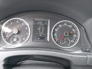 2017 Volkswagen Tiguan S with VIN WVGAV7AX1HK044305, listed as a IAAI auction lot 41847023 with 65,740 mi miles. Bid and sale history available at carsss.com. Image 7.