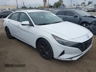 2022 Hyundai Elantra SEL z VIN 5NPLS4AG2NH055957, wystawiony jako IAAI lot #40391097 z przebiegiem 88 095 mil mil oraz . Historia ofert i sprzedaży dostępna na DreamBid. Obrazek 1.