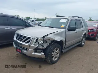 2008 Ford Explorer XLT z VIN 1FMEU73E08UA01188, wystawiony jako IAAI lot #42242286 z przebiegiem 128 226 mil mil oraz . Historia ofert i sprzedaży dostępna na DreamBid. Obrazek 18.