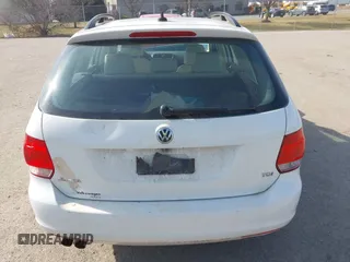 2013 Volkswagen Jetta SportWagen TDI w/Sunroof & Nav with VIN 3VWPL7AJ9DM611277, listed as a IAAI auction lot 41747569 with 123,198 mi miles. Bid and sale history available at carsss.com. Image 16.