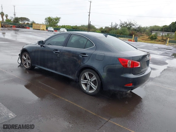 2011 Lexus IS 250 with VIN JTHBF5C29B5135208, listed as a IAAI auction lot 42073769 with 82,618 mi miles. Bid and sale history available at carsss.com. Image 3.