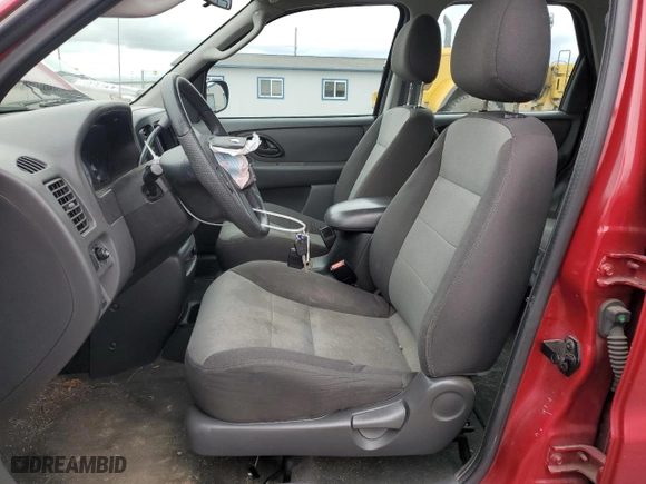 2003 Ford Escape XLS Popular with VIN 1FMYU92143KE03629, listed as a Copart auction lot 51116455 with 105,202 mi miles and Salvage Title. Bid and sale history available at carsss.com. Image 7.