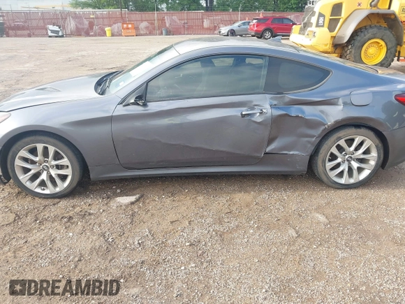 2015 Hyundai Genesis Coupe 3.8L Base с VIN KMHHU6KJ3FU124857, выставлен на аукционе IAAI как лот 42168363 с пробегом 130 469 миль миль и . История ставок и продаж доступна на DreamBid. Изображение 14.