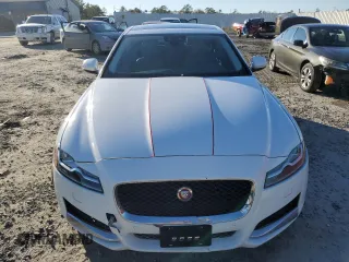 2017 Jaguar XF 35t Premium with VIN SAJBD4BV2HCY34165, listed as a Copart auction lot 42746035 with 128,364 mi miles and Clean title. Bid and sale history available at DreamBid. Image 5.