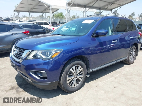 2017 Nissan Pathfinder Platinum with VIN 5N1DR2MN0HC616120, listed as a IAAI auction lot 42493238 with 90,960 mi miles and . Bid and sale history available at DreamBid. Image 2.