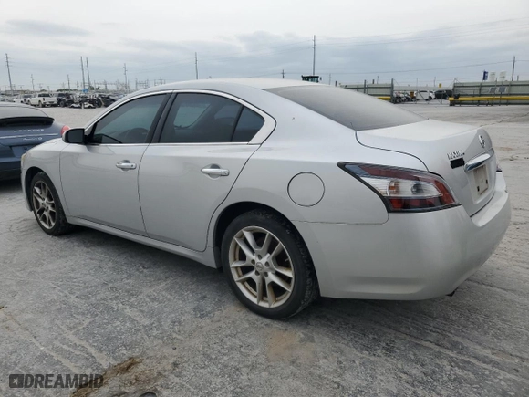 2014 Nissan Maxima 3.5 SV w/Premium Pkg with VIN 1N4AA5AP3EC457472, listed as a Copart auction lot 53649425 with 139,515 mi miles and Clean Title. Bid and sale history available at carsss.com. Image 2.