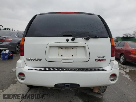 2005 GMC Envoy SLE with VIN 1GKDT13S152382342, listed as a Copart auction lot 41400565 with 211,654 mi miles and Clean Title. Bid and sale history available at carsss.com. Image 6.