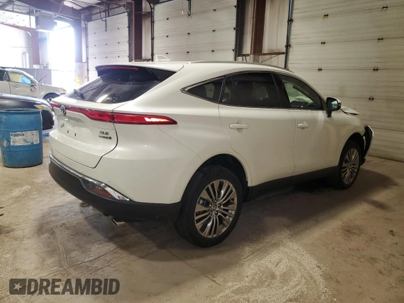 2022 Toyota Venza LE with VIN JTEAAAAH7NJ096721, listed as a Copart auction lot 53651335 with 31,820 mi miles and Salvage Title. Bid and sale history available at carsss.com. Image 3.