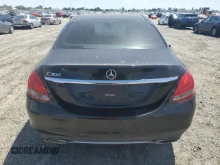 2016 Mercedes-Benz C 300 z VIN 55SWF4JB0GU162608, wystawiony jako Copart lot #57307745 z przebiegiem 86 459 mil mil oraz Szkoda całkowita • Salvage title. Historia ofert i sprzedaży dostępna na DreamBid. Obrazek 6.