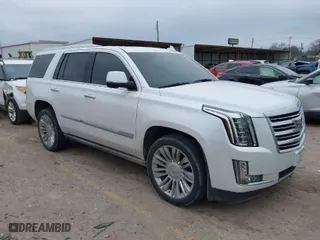 2016 Cadillac Escalade Platinum with VIN 1GYS3DKJ0GR405742, listed as a IAAI auction lot 41639802 with 77,576 mi miles. Bid and sale history available at carsss.com. Image 1.