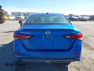 2020 Nissan Sentra SR with VIN 3N1AB8DVXLY313492, listed as a IAAI auction lot 41682275 with 33,024 mi miles and . Bid and sale history available at DreamBid. Image 16.
