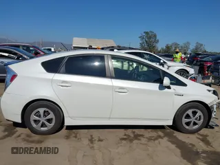 2015 Toyota Prius Four with VIN JTDKN3DU4F1977363, listed as a IAAI auction lot 42283570 with 185,992 mi miles and . Bid and sale history available at DreamBid. Image 13.