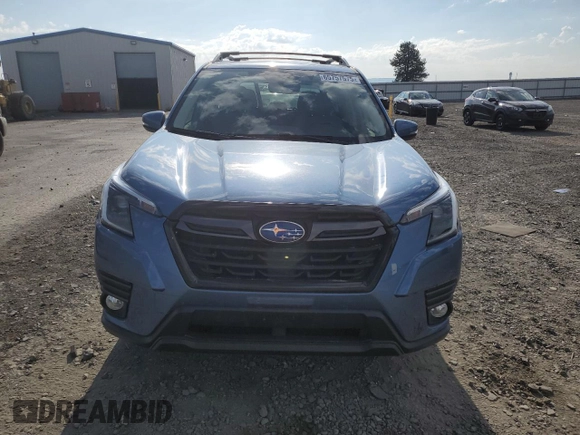 2022 Subaru Forester Limited with VIN JF2SKAPC8NH428501, listed as a Copart auction lot 65757575 with 21,463 mi miles and Salvage title. Bid and sale history available at DreamBid. Image 5.