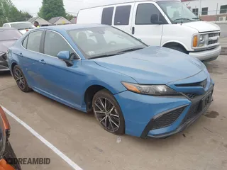 2023 Toyota Camry SE with VIN 4T1G11AK3PU172927, listed as a IAAI auction lot 42121535 with 47,757 mi miles. Bid and sale history available at carsss.com. Image 13.