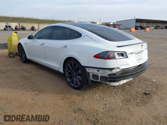 2012 Tesla Model S Performance with VIN 5YJSA1DP7CFS01032, listed as a IAAI auction lot 41423925 with 18,070 mi miles. Bid and sale history available at carsss.com. Image 3.