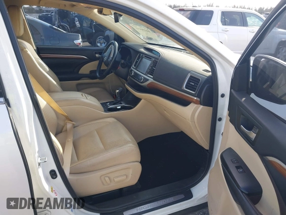 2018 Toyota Highlander Hybrid Limited z VIN 5TDDGRFH7JS040072, wystawiony jako IAAI lot #41490441 z przebiegiem 121 677 mil mil oraz . Historia ofert i sprzedaży dostępna na DreamBid. Obrazek 5.