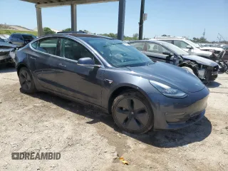 2018 Tesla Model 3 Long Range Battery with VIN 5YJ3E1EA9JF044636, listed as a Copart auction lot 54218955 with 66,126 mi miles and Salvage Title. Bid and sale history available at DreamBid. Image 4.
