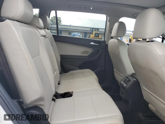 2018 Volkswagen Tiguan SEL с VIN 3VV3B7AX3JM005513, выставлен на аукционе Copart как лот 65977035 с пробегом 250 919 миль миль и Чистый • Clean title. История ставок и продаж доступна на DreamBid. Изображение 11.